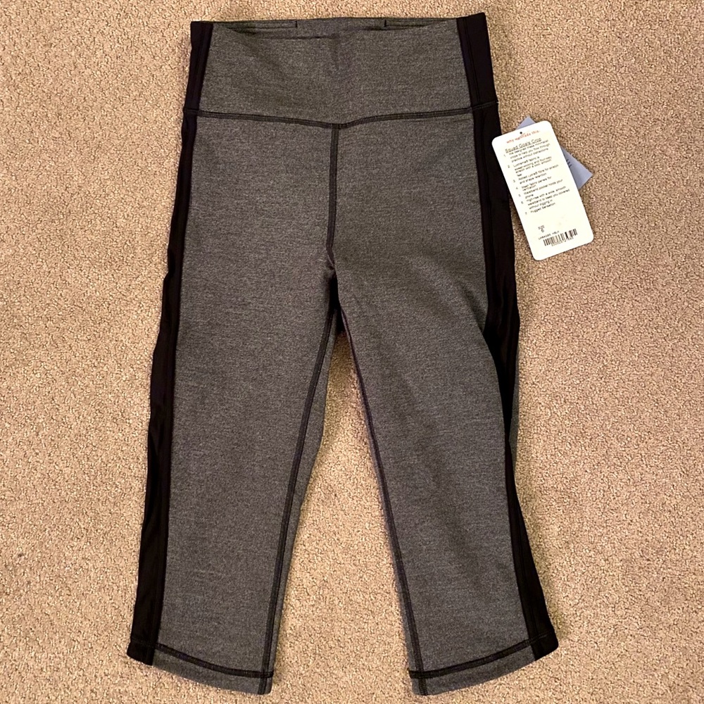 NWT Lululemon Squad Goals crop legging